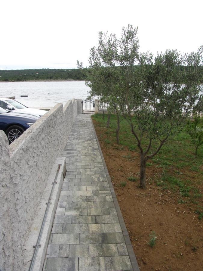 Apartmani Rudi Anić المظهر الخارجي الصورة
